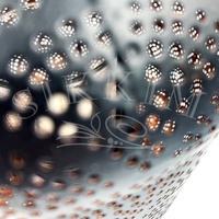 Lampion metalowy `Ażurowa Latarnia`